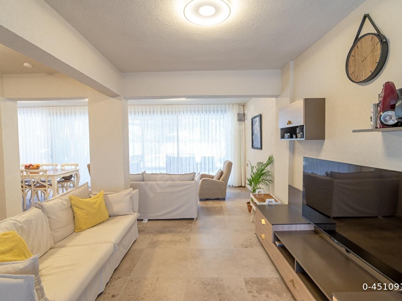 Günlük Kiralık 3 Odalı Villa Muğla Marmaris Hisarönü Mahallesi 10 Kişi Kapasiteli