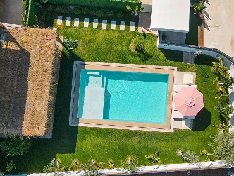 Günlük Kiralık 3 Odalı Villa Muğla Marmaris Hisarönü Mahallesi 10 Kişi Kapasiteli