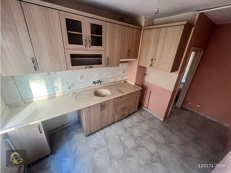 Si̇ncan selçulku mah 1. arakat salon bağimsiz satilik dai̇re