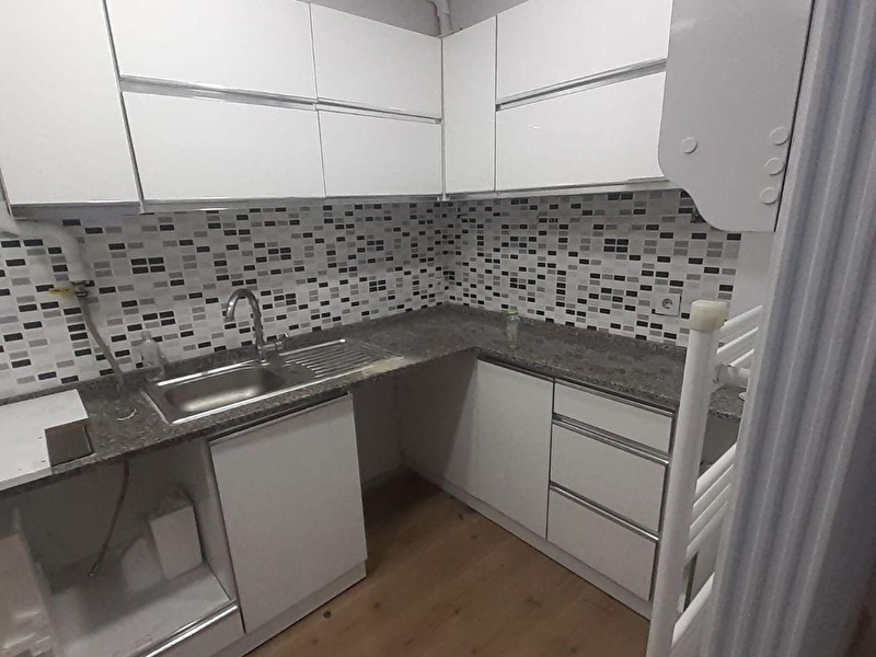 1 750 Tl Ucyol Metro Yakini 3 1 Dogalgazli Kiralik Daire