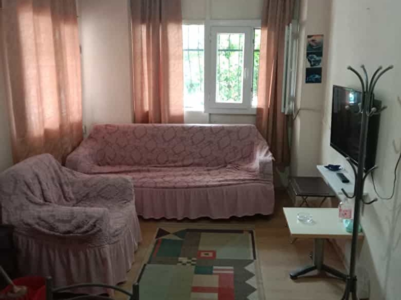 Beyazevler 1+1 eşyali ki̇ralik firsat dai̇re