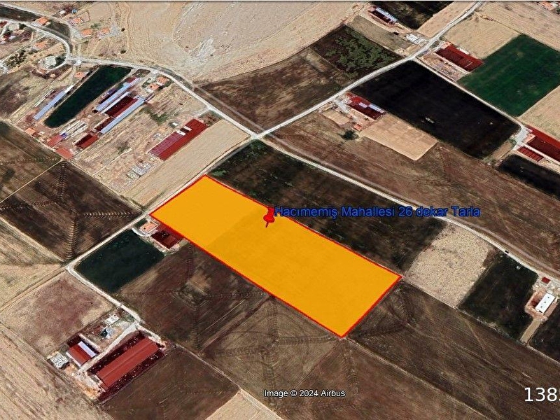 Emr gayri̇menkul'dan hacimemi̇ş mahallesi̇nde satilik 26 dekar tarla
