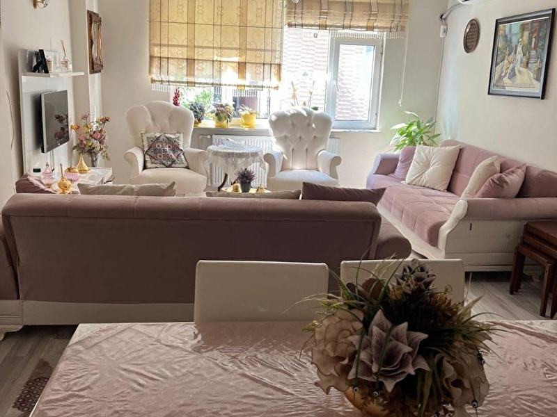 Şeker emlak haciyusuf mahallesi̇ öğretmen evi̇ yakininda