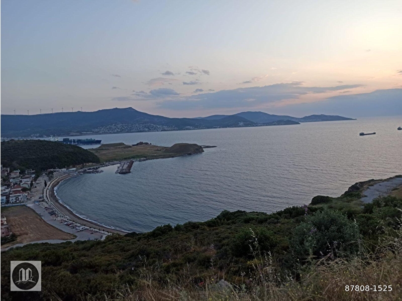 Yeni̇foça çakmakli satilik 7.000m2 tarla