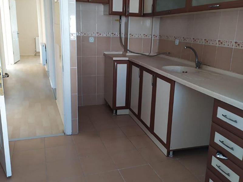 1 350 Tl Buca Yaylacik Mahallesi D Gazli Kapali Mutfak 2 1 Kiralik Daire