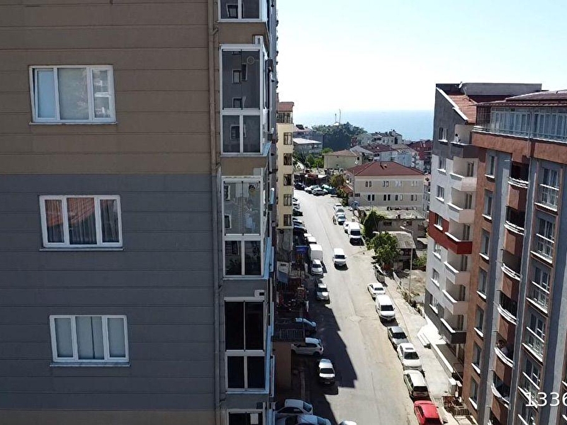 Kozlu 67 hedef apartmaninda deni̇z manzarali satilik dai̇re