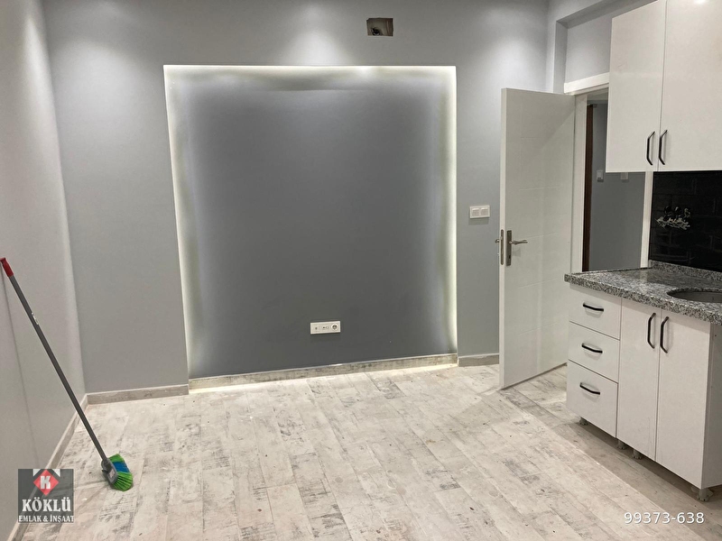 1 900 Tl Koklu Den Levent Kanyona 5 Dk Kiralik 60m2 1 1 Daire