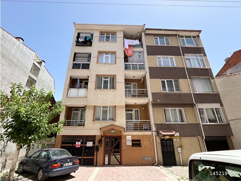 Kurun'dan tunali mah 1+1 ayri mutfakli satilik dai̇re