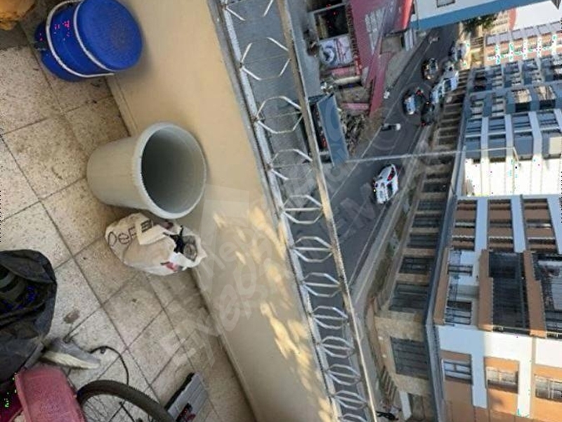 En Şah'tan Kültür Mah'de Ana Cadde Üzerinde Satılık Daire