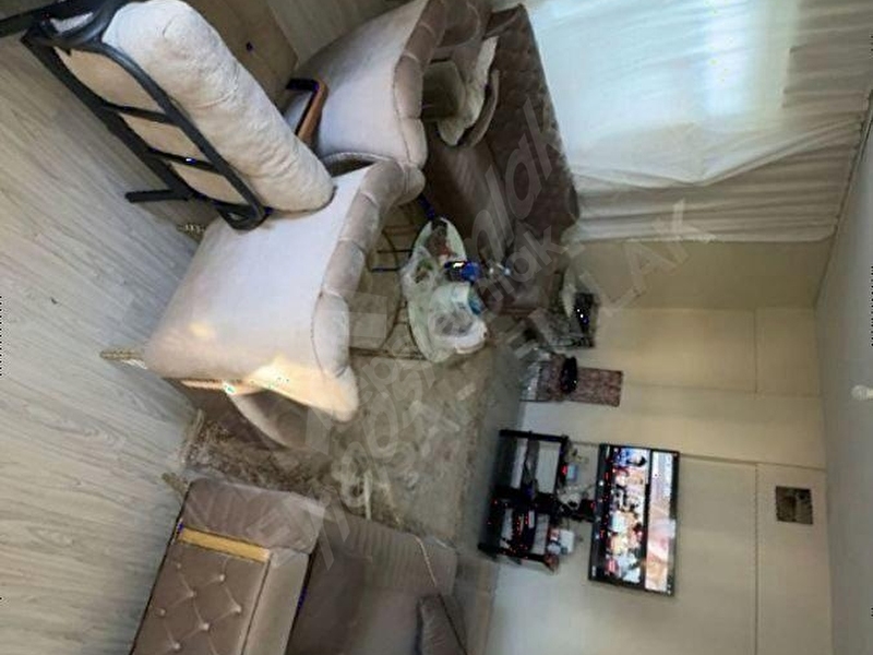 En Şah'tan Kültür Mah'de Ana Cadde Üzerinde Satılık Daire