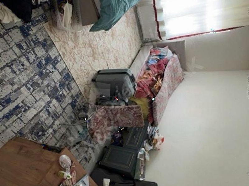 En Şah'tan Kültür Mah'de Ana Cadde Üzerinde Satılık Daire