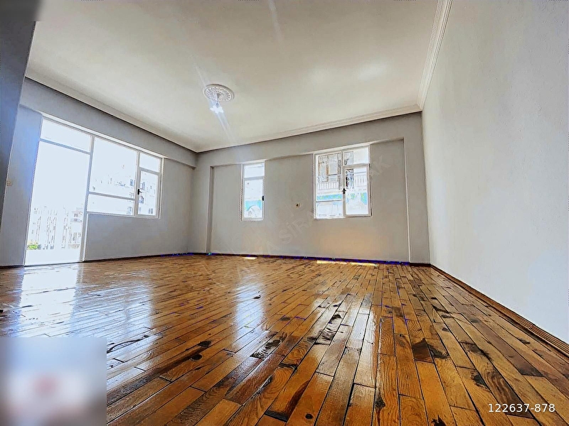 Vatan bi̇lgi̇sayar karşisi asansörlü satilik 3+1 dai̇re
