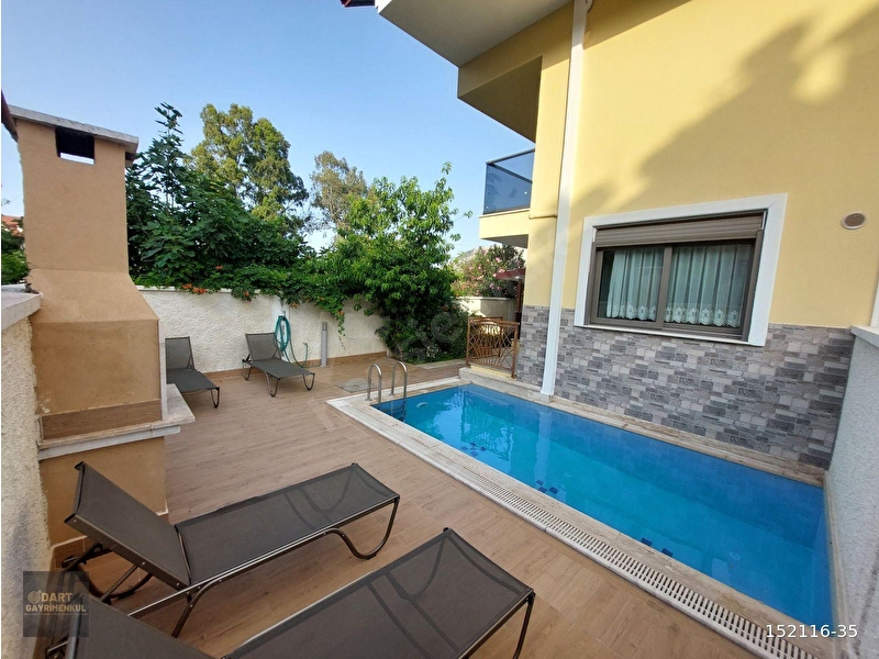 Günlük Kiralık 4 Odalı Villa Muğla Marmaris Gölenye Mahallesi 8 Kişi Kapasiteli