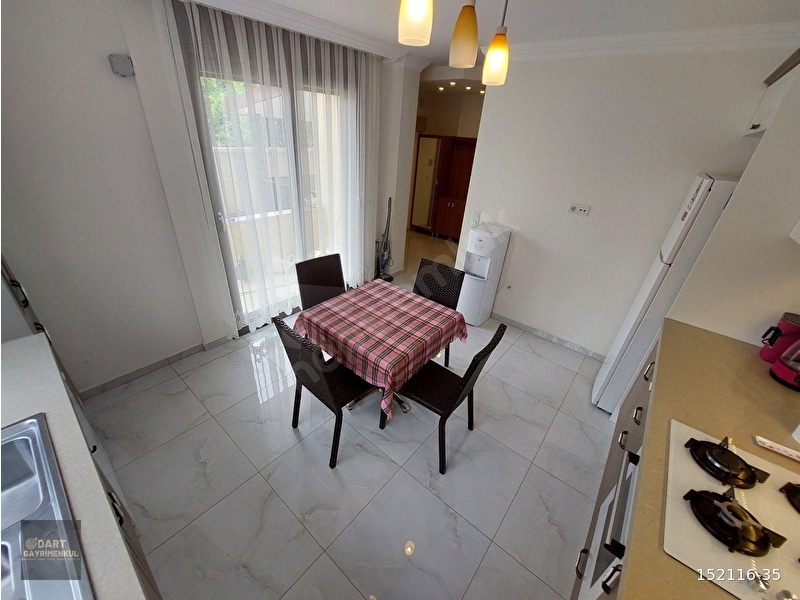 Günlük Kiralık 4 Odalı Villa Muğla Marmaris Gölenye Mahallesi 8 Kişi Kapasiteli