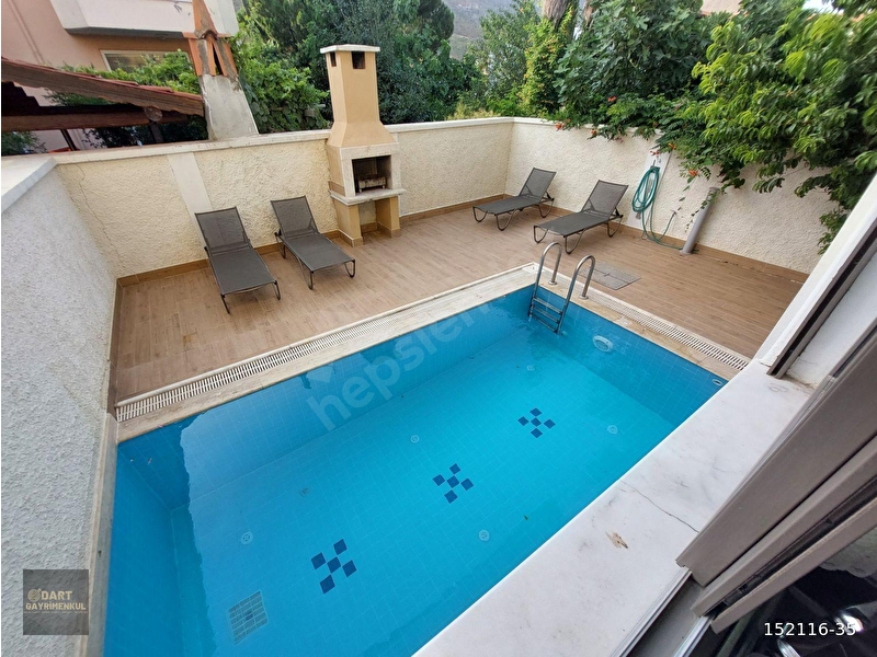 Günlük Kiralık 4 Odalı Villa Muğla Marmaris Gölenye Mahallesi 8 Kişi Kapasiteli