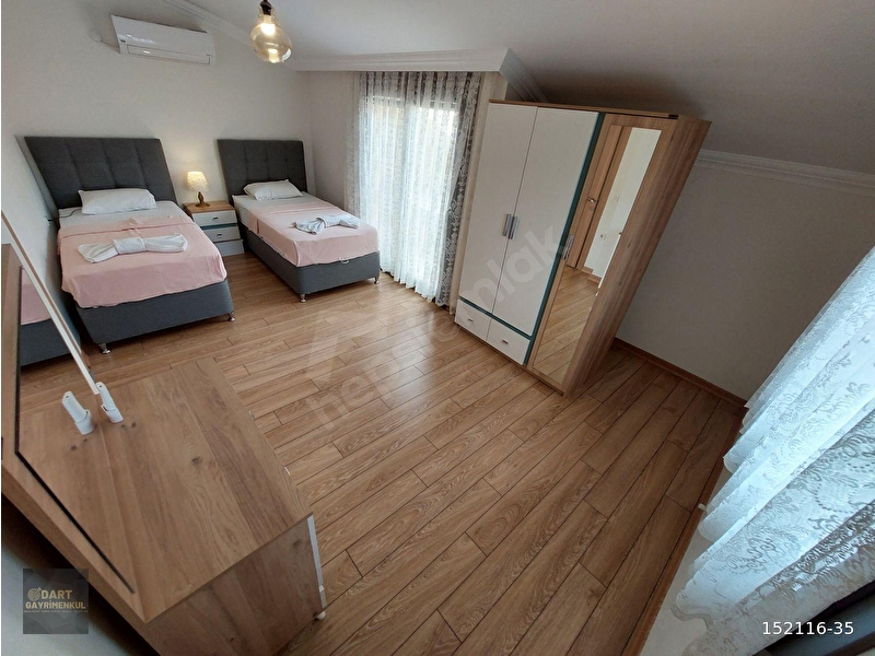 Günlük Kiralık 4 Odalı Villa Muğla Marmaris Gölenye Mahallesi 8 Kişi Kapasiteli