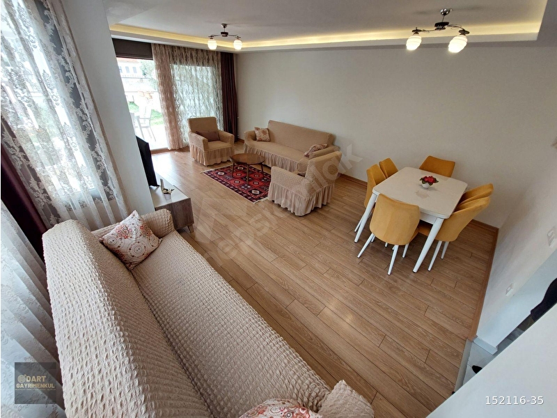 Günlük Kiralık 4 Odalı Villa Muğla Marmaris Gölenye Mahallesi 8 Kişi Kapasiteli