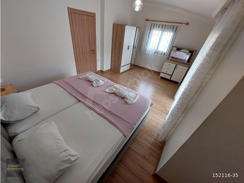 Günlük Kiralık 4 Odalı Villa Muğla Marmaris Gölenye Mahallesi 8 Kişi Kapasiteli