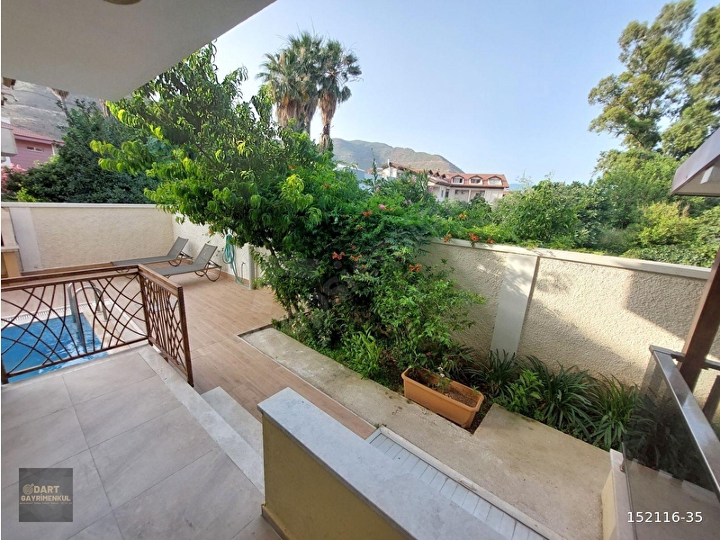 Günlük Kiralık 4 Odalı Villa Muğla Marmaris Gölenye Mahallesi 8 Kişi Kapasiteli