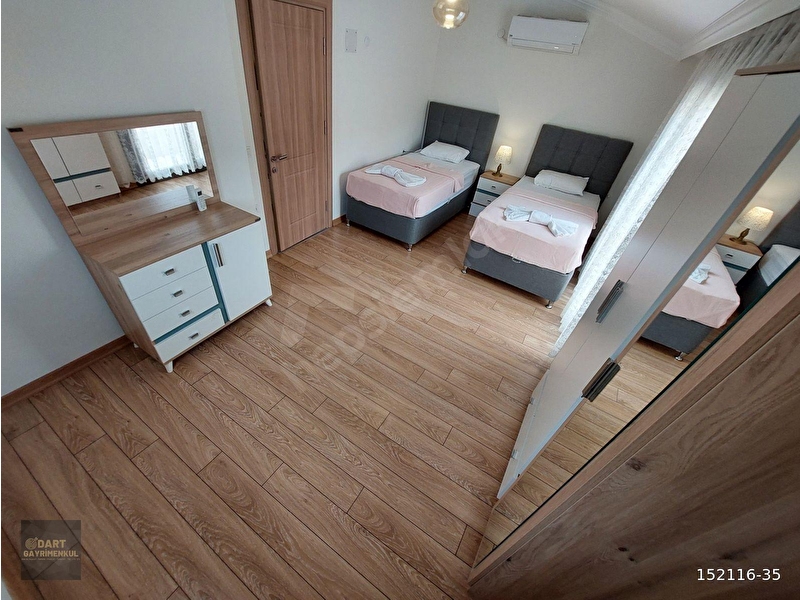 Günlük Kiralık 4 Odalı Villa Muğla Marmaris Gölenye Mahallesi 8 Kişi Kapasiteli