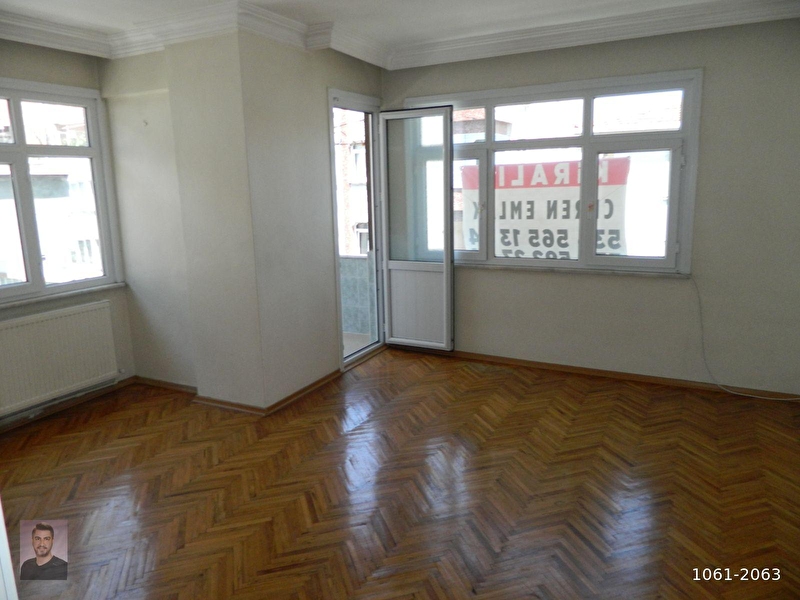375 000 Tl 5 Katli Binada Kullanisli 100 M2 2 1 Daire