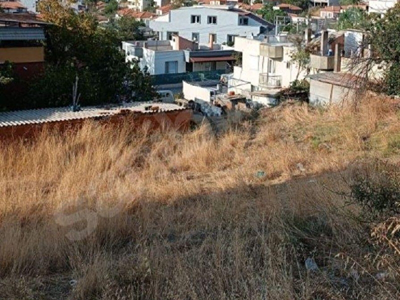 Sahi̇bi̇nden;i̇zmi̇r di̇ki̇li̇ i̇smetpaşa mh. deni̇z gören 384m2. i̇marli arsa