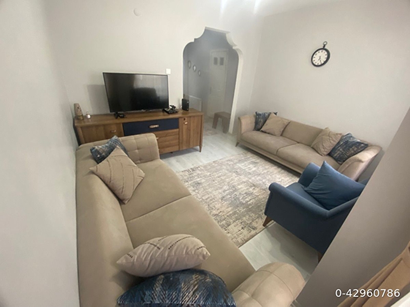 Sahi̇bi̇nden masrafsiz dai̇re