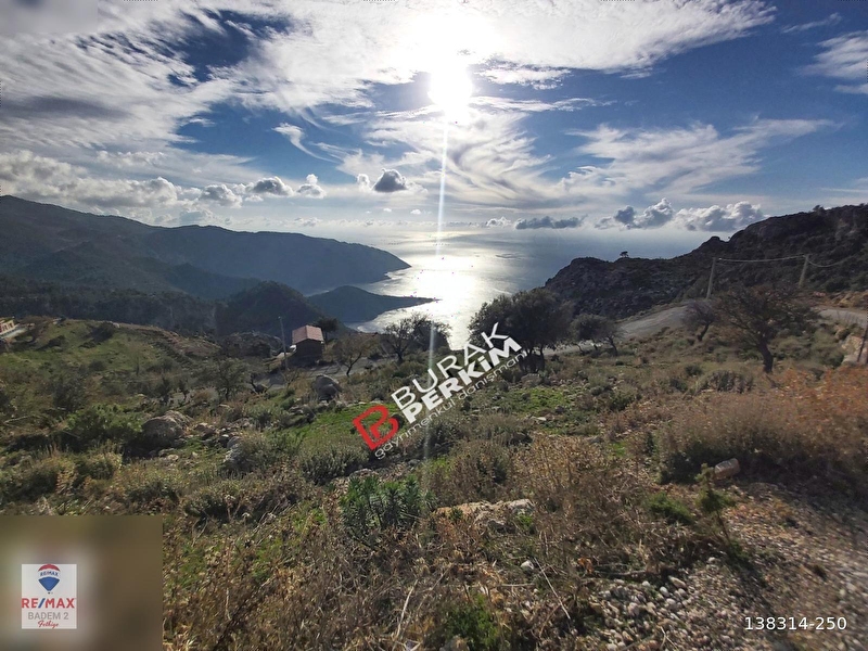 Remax burak perki̇m'den fethi̇ye karaağaç alincada satilik tarla