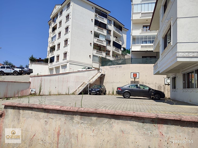 Özge Yapı Gayrimenkul'den Konuralp Prusias Evleri 3+1 135 M2 Daire