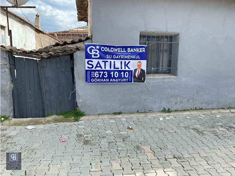 Coldwell banker su'dan bornova işiklar mah. satilik i̇marli arsa