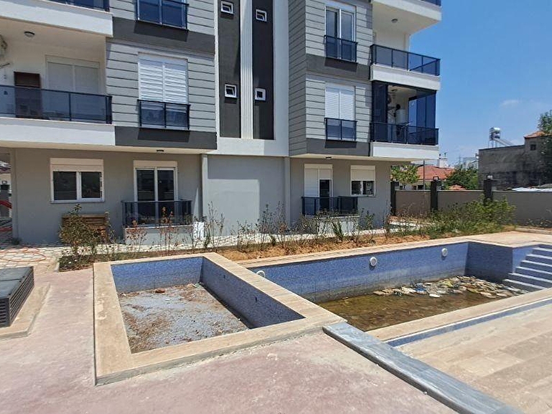 Ayanoğlu mahallesi̇ sifir asansörlü 1+1 satilik dai̇reler