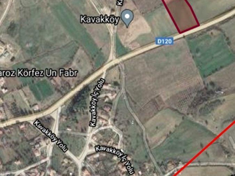 Şarköy geli̇bolu mah.asfalt boyu 15.193 m2 i̇marli arsa 3 000 000 tl