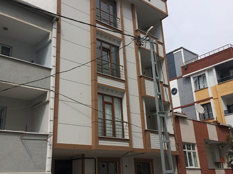 350 000 Tl Yildirim Beyazit Caddesine Yakin 2 1 Satilik Daire