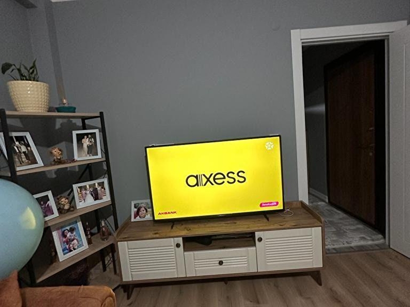Kredi̇ye uygun yeni̇ bi̇nada lüx dai̇re