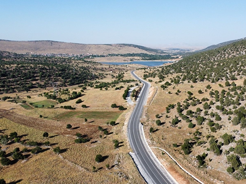 Konya akören asfalt cephe 7.465 m2 hari̇ka seydi̇şehi̇r yol üstü