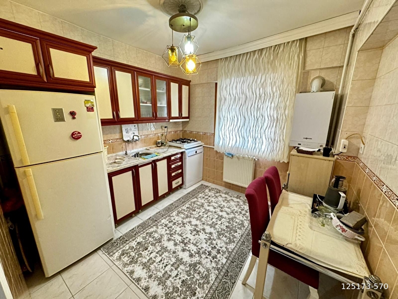 Memur yada memur kefil adnanmenderes mh full eşyali  2+1dai̇re