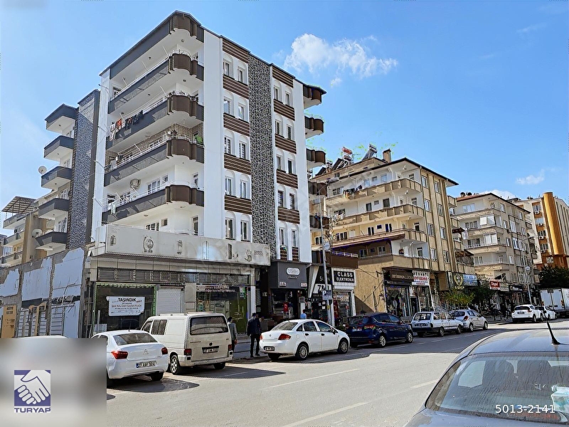 Gazi̇antep turyap'tan i̇nci̇li̇pinar mah. satilik 3+1 bakimli dai̇re