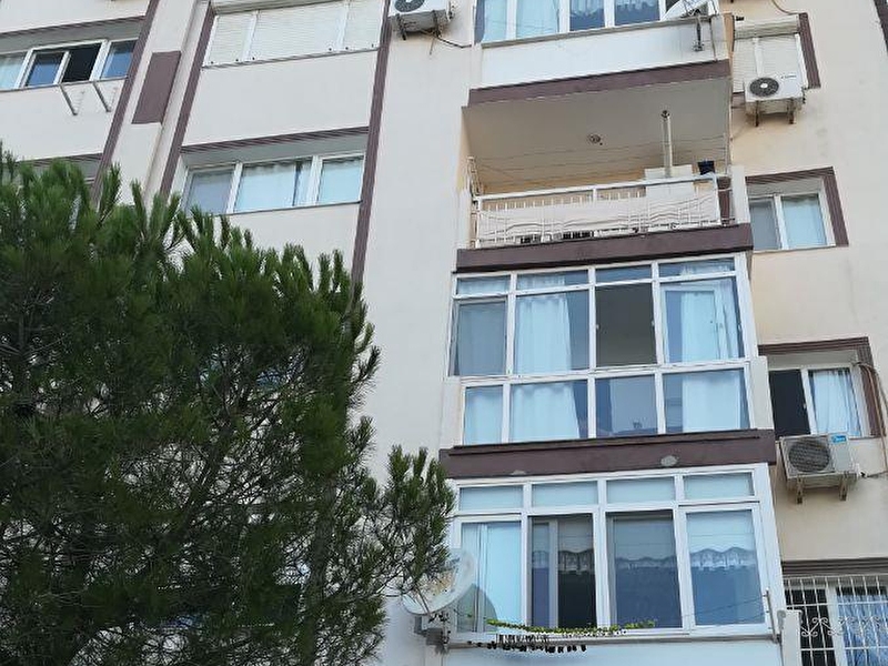 150 000 Tl Bornova Evka 4 Te 1021 1 Sokakta 38 M2 Isyeri Depo Dukkan