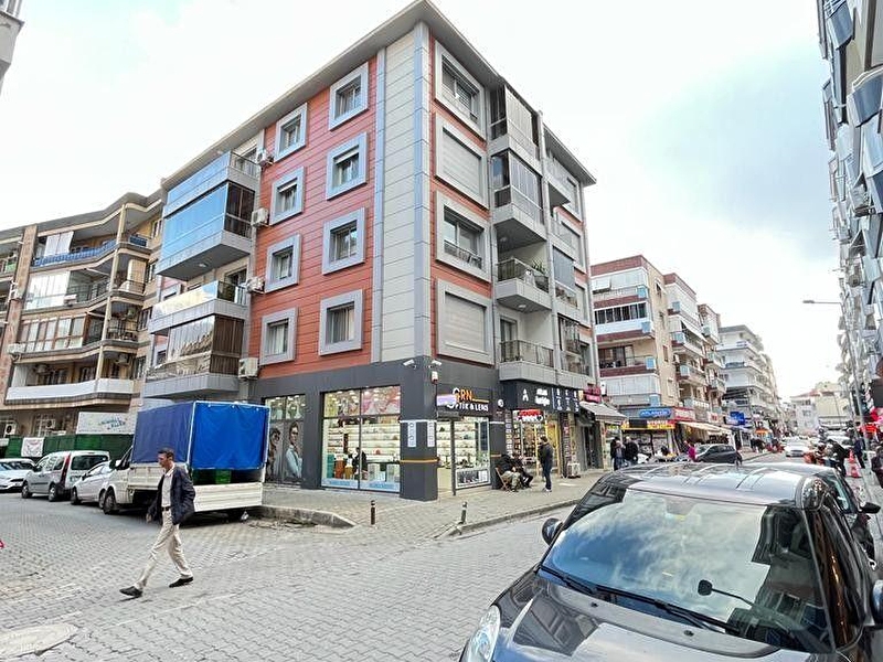 Nergiz mah köşe konumda tam satışa uygun 3+1 150m2 lüks daire