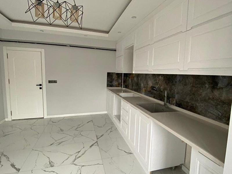 Şemikler mahallesi̇nde aci̇l satilik lüx dai̇re