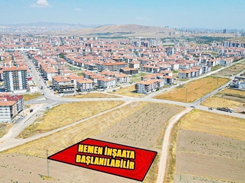 1750m² ti̇cari̇ fabri̇ka arsasi yapilaşmanin i̇çi̇nde