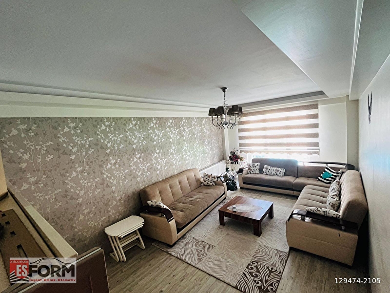 Bağlar esform'dan yaylapinar caddesi̇ üstünde 3+1 dai̇re / sd-23