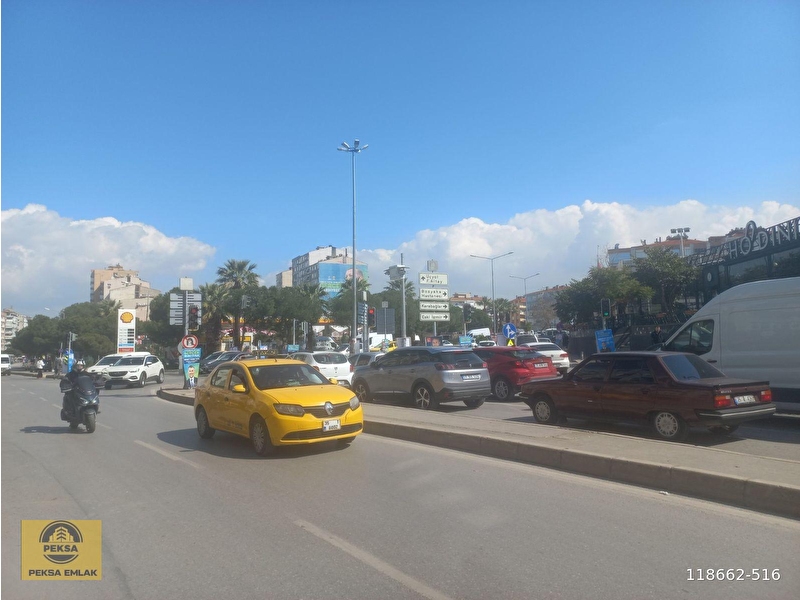 Gazeteci̇ hasan tahsi̇n cadde üzeri̇nde ( sifir ) boş dükkan