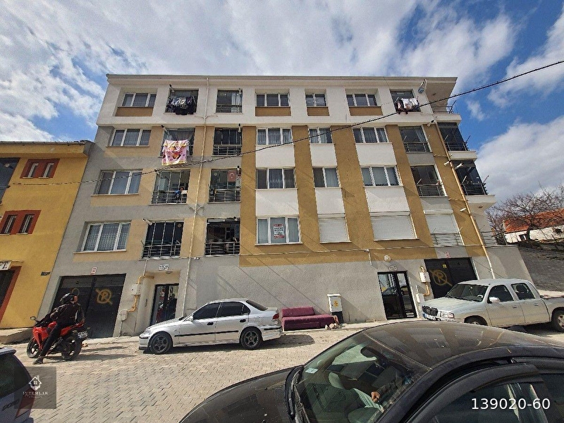 İyt emlak'tan erenköy mah. arabacilar bulvari yakini 2+1 100 m² satilik dai̇re