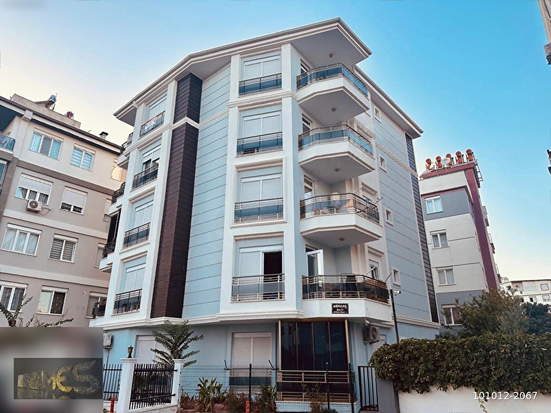 Gebi̇zli̇'de satilik 2+1 dai̇re