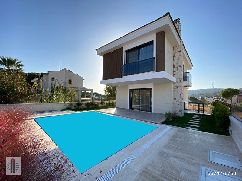 (k1763) denize 250 mt, özel havuzlu, 4+2, müstakil tripleks vil.