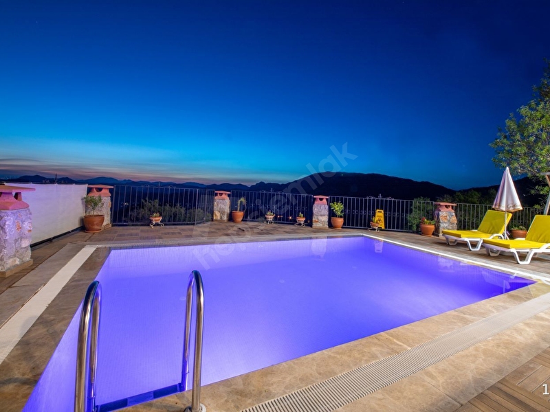 Günlük Kiralık 3 Odalı Villa Muğla Marmaris Söğüt Mahallesi 4 Kişi Kapasiteli