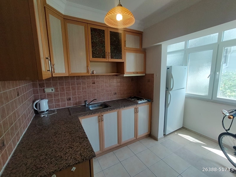 Tt emlak marmari̇s kemeralti deni̇ze 500m satilik 2+1 eşyali dai̇re