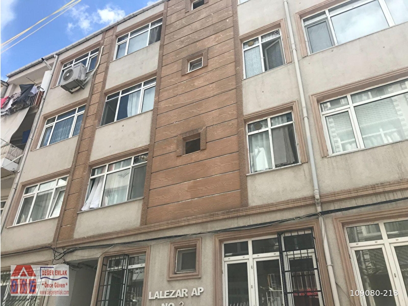 Fati̇h mevlanakapi gi̇ri̇ş kat 1+1 masrafsiz kombi̇li̇ 70m2 aci̇l...