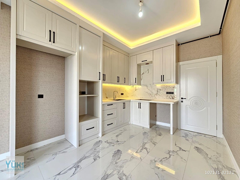 Denizli karahasanlı da 140 m2 önü açık lüks satılık daire